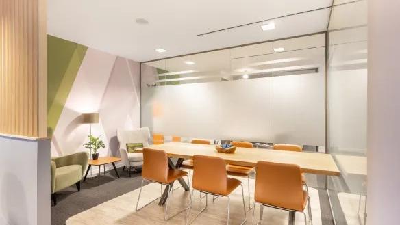 Regus - Plaza Asia Gambar 4